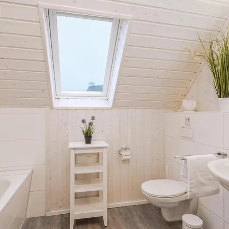 Cozy In Ostseeresort With Kitchen Feriehus *